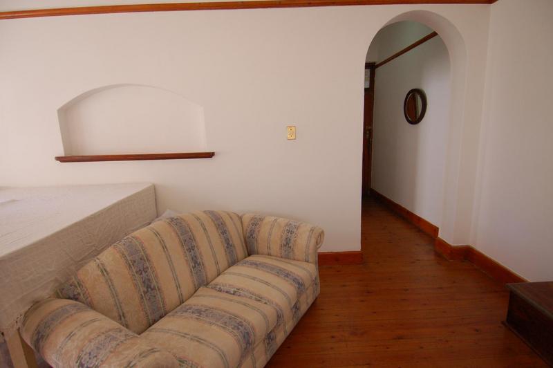 To Let 2 Bedroom Property for Rent in Bantry Bay Western Cape